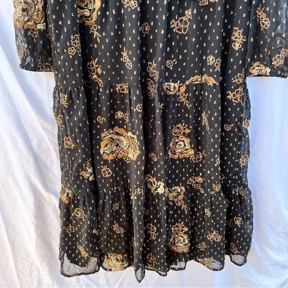 EXPRESS | BLACK METALLIC FLORAL EMBROIDERED TIERED TIE NECK MIDI DRESS XL - Picture 13 of 15